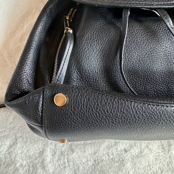 Michael Kors convertible backpack - Picture 4 of 7